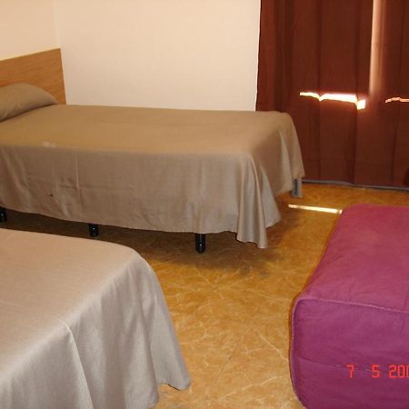 Hostal Can Blanco Sarria de Ter Ngoại thất bức ảnh