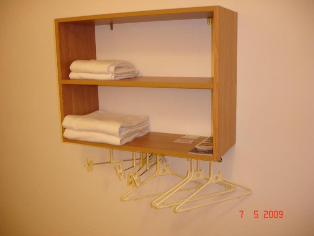 Hostal Can Blanco Sarria de Ter Ngoại thất bức ảnh